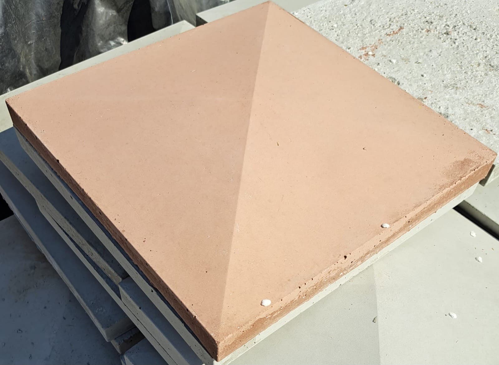 Capac de Stâlpi Gard Bolțari